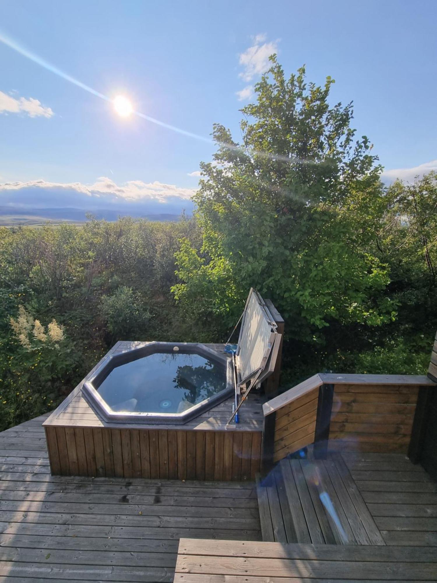 Local Cottage With Amazing View Селфос Екстериор снимка